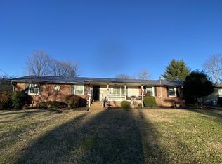 145 Lake Terrace Dr, Hendersonville, TN 37075