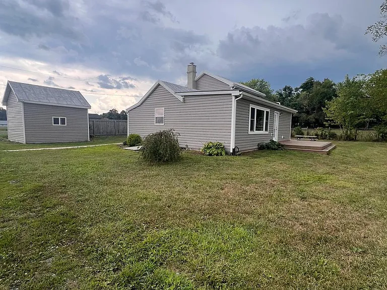 141 Frogtown Ln — Photo 5