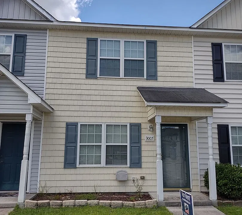 3007 Grandeur Ave