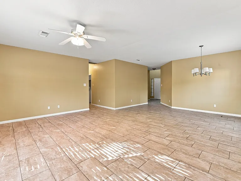 21503 Millhouse Cir — Photo 9