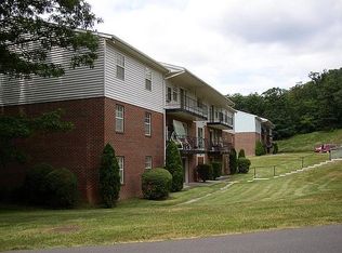 14203 Cedarwood Dr SW, Cumberland, MD 21502