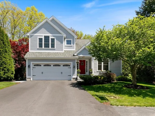 36 Exeter Farms Road, Exeter, NH 03833