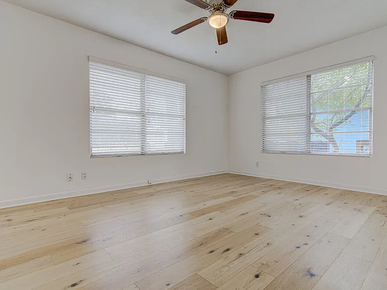 1711 Brentwood St — Photo 11