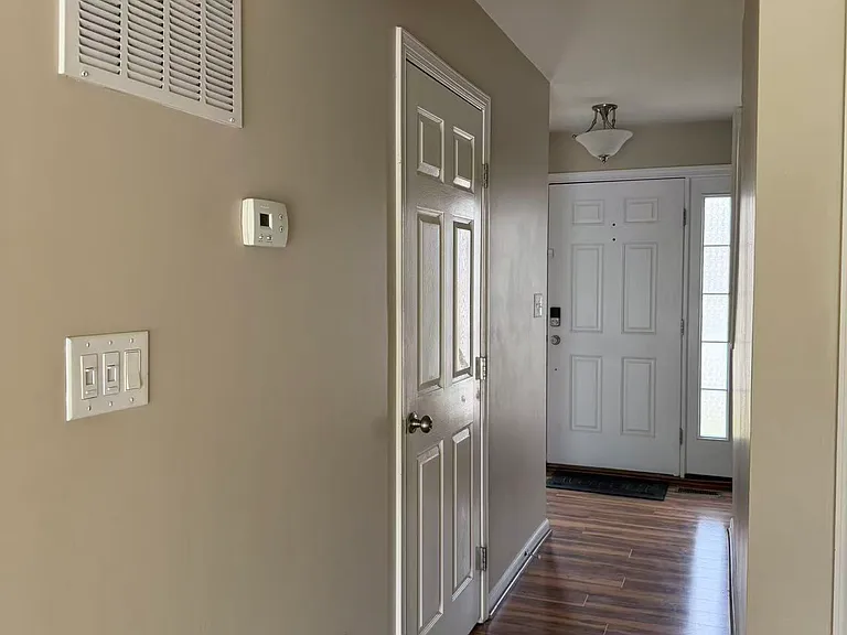 7726 Heathers Ln — Photo 29