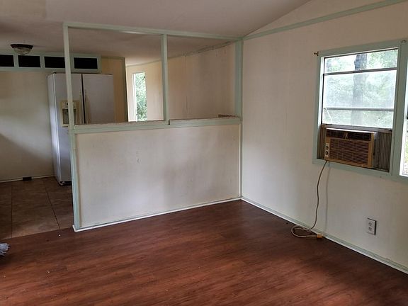 4th image of 4379 Trailer Park Ct