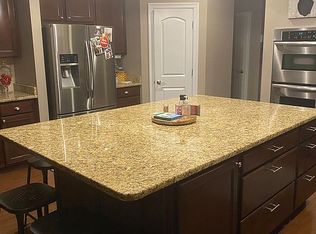 842 Arbor Chase Dr, Ballwin, MO 63021