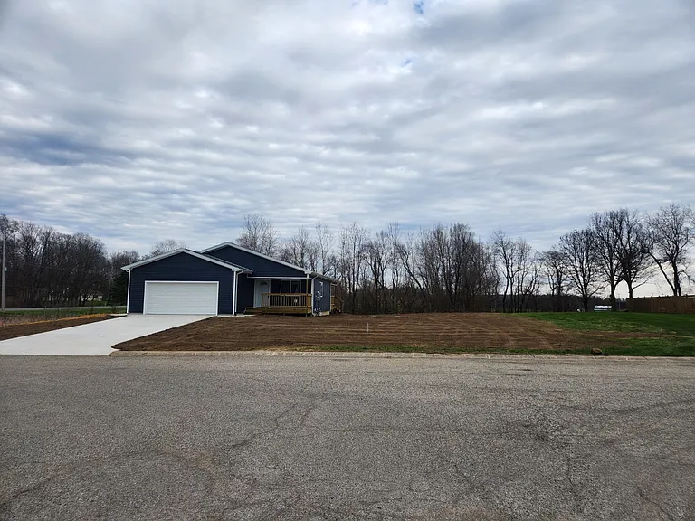 11858 Ridgeview Dr — Photo 3