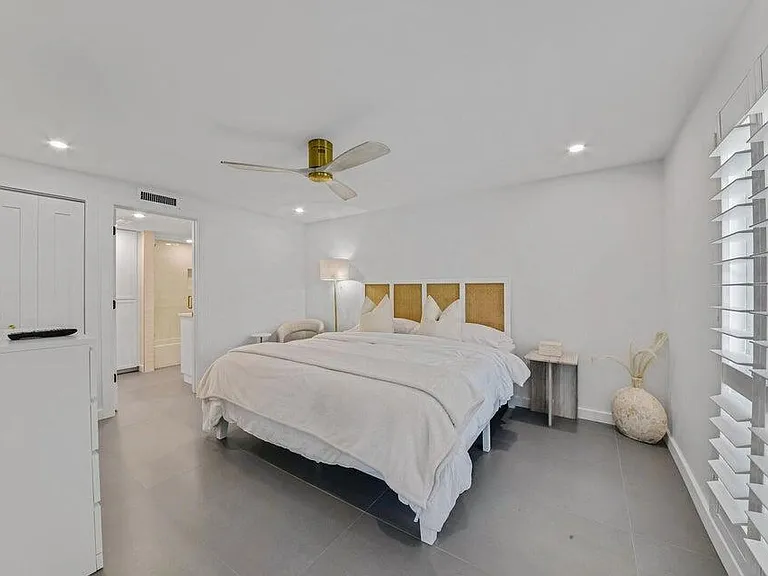 765 Jeffery St #1-101 — Photo 16