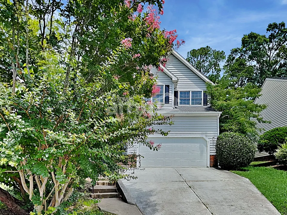 210 Wood Valley Ct