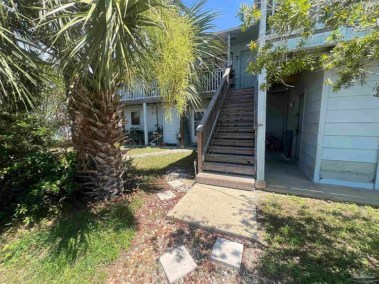 13528 Canal Dr — Photo 3
