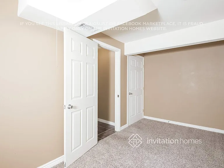 5004 S Richfield Cir — Photo 14