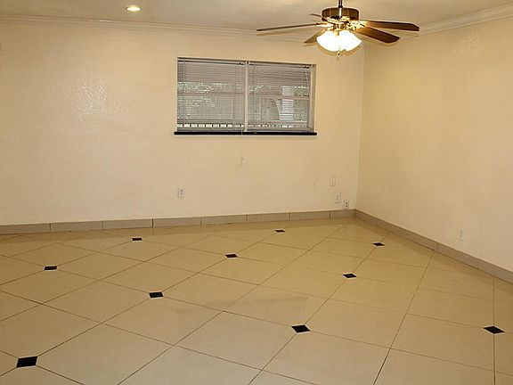 3rd image of 1816 El Mar Ln