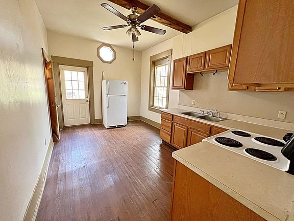 4th image of 428 Sunnyside Ave #100/200