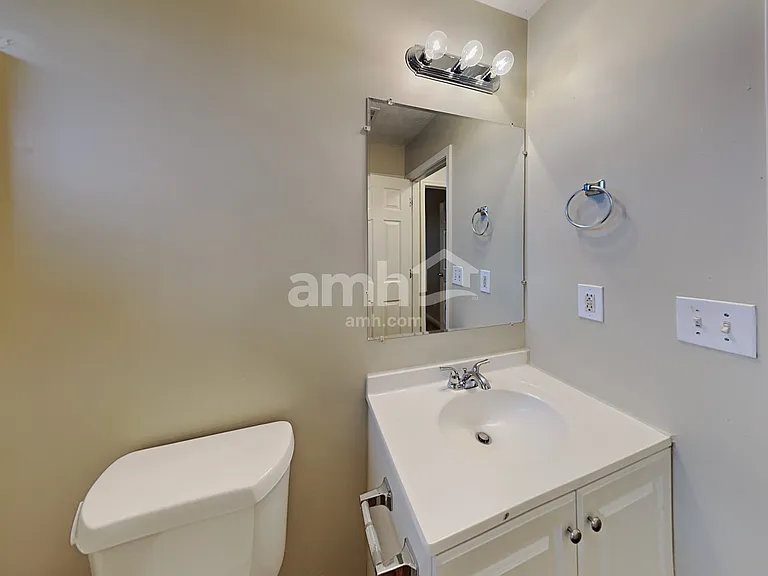 825 Georgian Hills Dr — Photo 15
