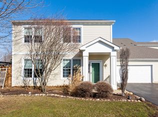 1421 Citadel Dr, Joliet, IL 60435