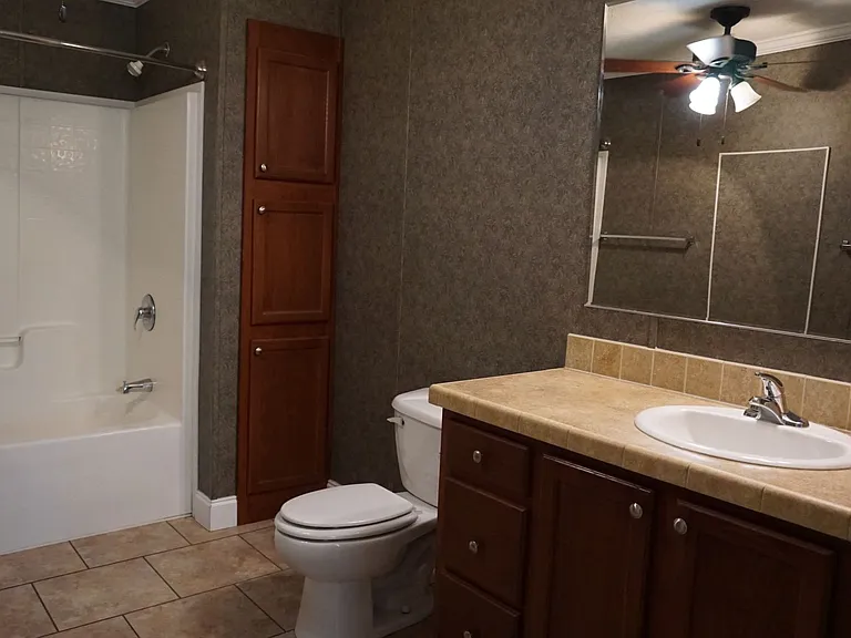 3876 Rowell Rd — Photo 31