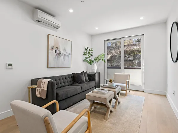 391 1st Street image 10 of 28