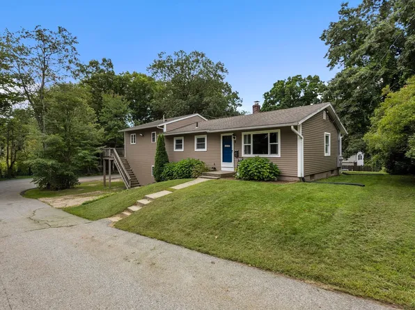 6 Pitcairn Ave, Leicester, MA 01524