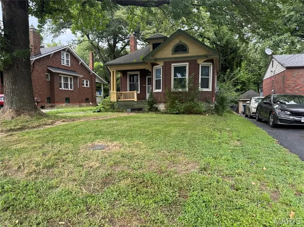 2127 McLaran Ave, Saint Louis, MO 63136