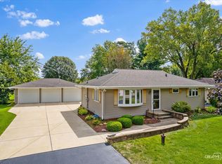 1681 Gary Ave, Aurora, IL 60505