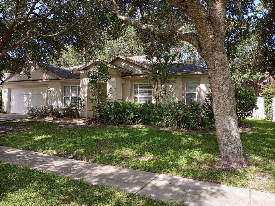 1st image of 10452 Ashley Oaks Dr