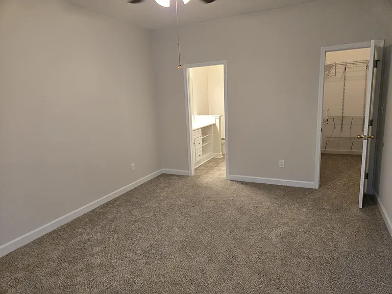 730 Windbrook Cir — Photo 12