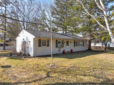 2610 Hannan Rd, Canton, MI, 48188
