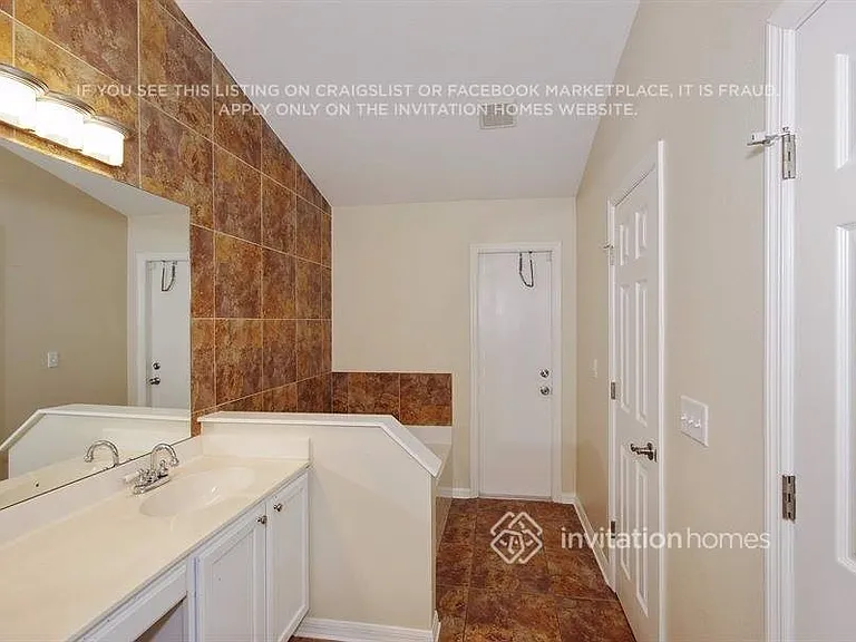 1199 Winding Meadows Rd — Photo 10