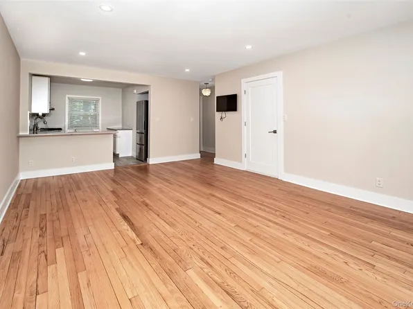 24 Wappanocca Avenue #J, Rye, NY 10580