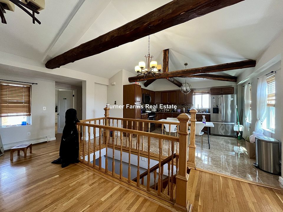 1st image of 56 Crescent Ave #2R
