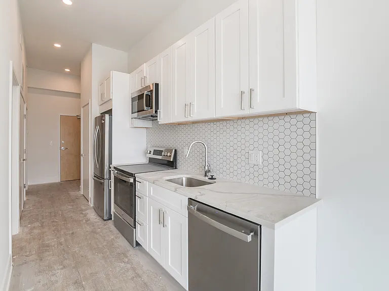 1622 Point Breeze Ave — Photo 29