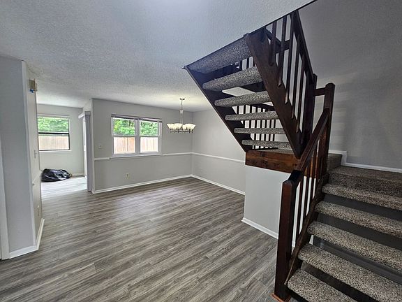 2nd image of 3819 Georgia Ct
