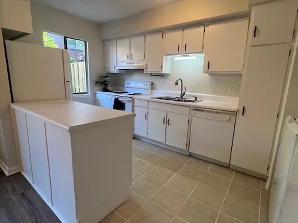 6905 Cleaton Rd, Columbia, SC 29206