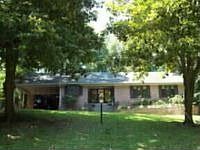 1st image of 5549 Roselawn Dr