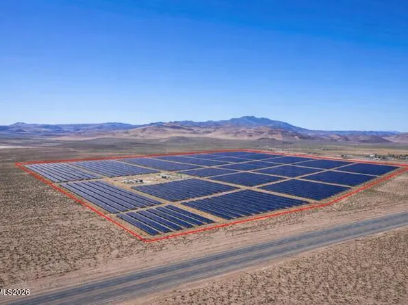 7975 Break A Heart Rd, Silver Springs, NV 89429