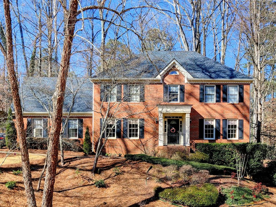 1st image of 2141 Lamplight Dr