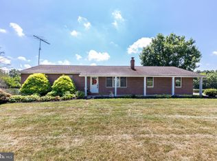 4184 Hanover Rd, Hanover, PA 17331