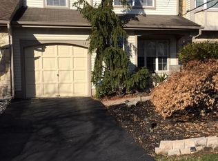 13 Birch Ct, Newtown, PA 18940