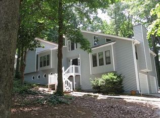 1956 Chartwell Ct, Marietta, GA 30066
