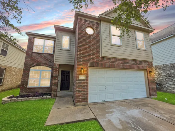 2723 Yestereve Ct, Houston, TX 77084