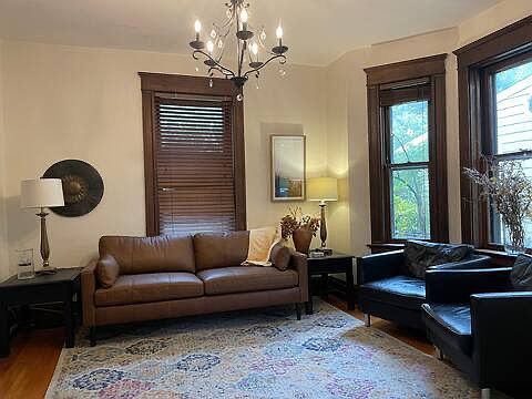5th image of 3612 Zumstein Ave