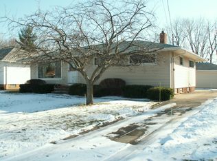 10915 Glamer Dr, Parma, OH