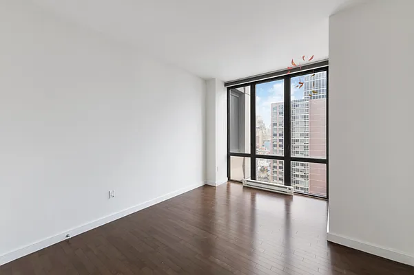 Rented by Compass | media 35