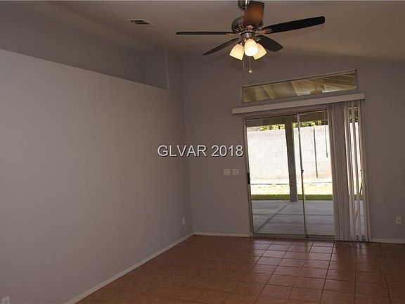 4th image of 5942 Commodore Cove Dr