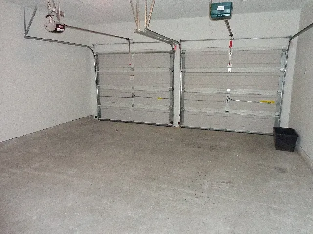 4615 Ridgefair Dr — Photo 16