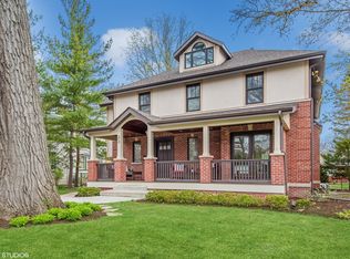 33 Crescent Pl, Wilmette, IL 60091