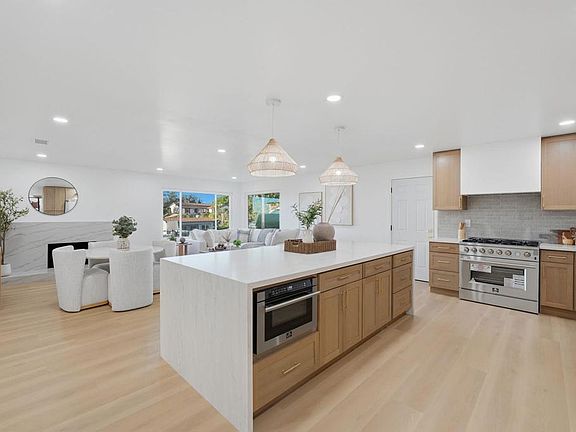 2nd image of 12306 Gay Rio Dr