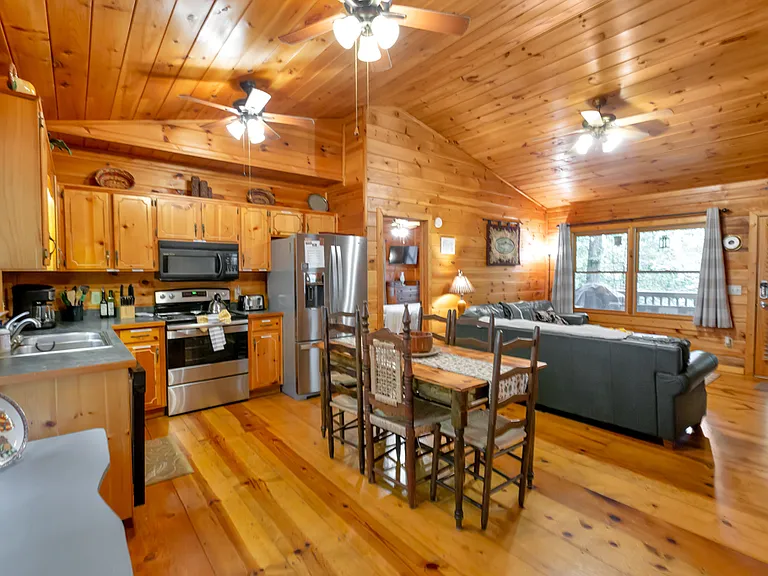 9 Briar Creek Rd — Photo 18