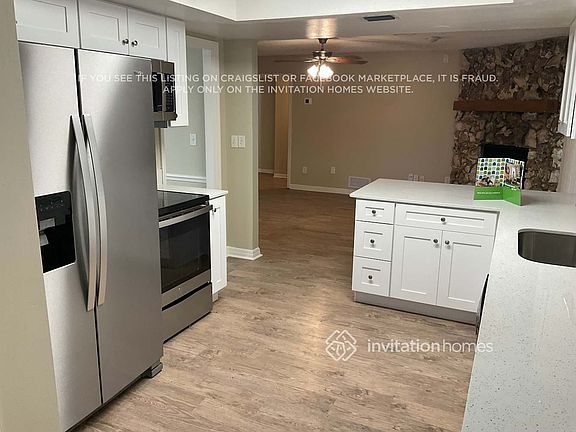 3rd image of 1504 Perez St