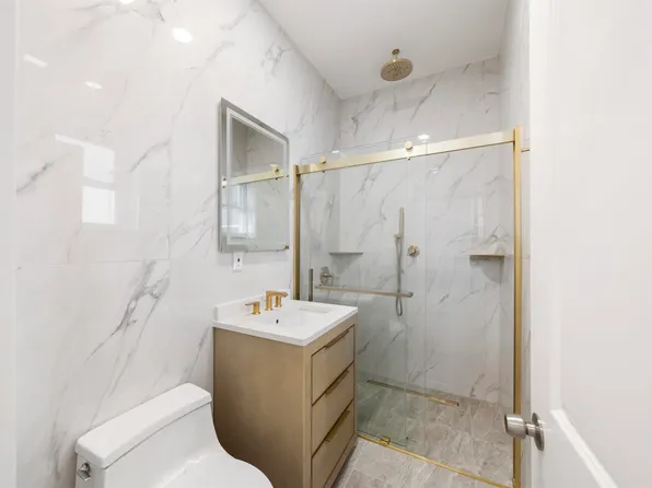 600 67th Street image 24 of 29